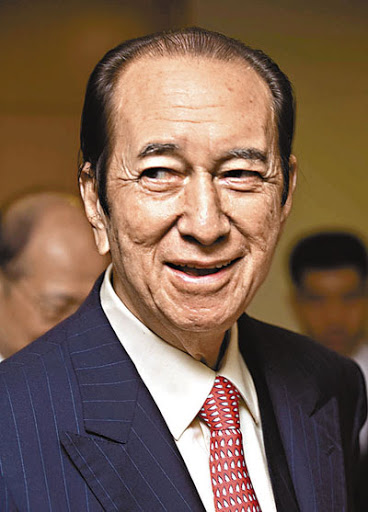 DG真人董事長-何鴻燊